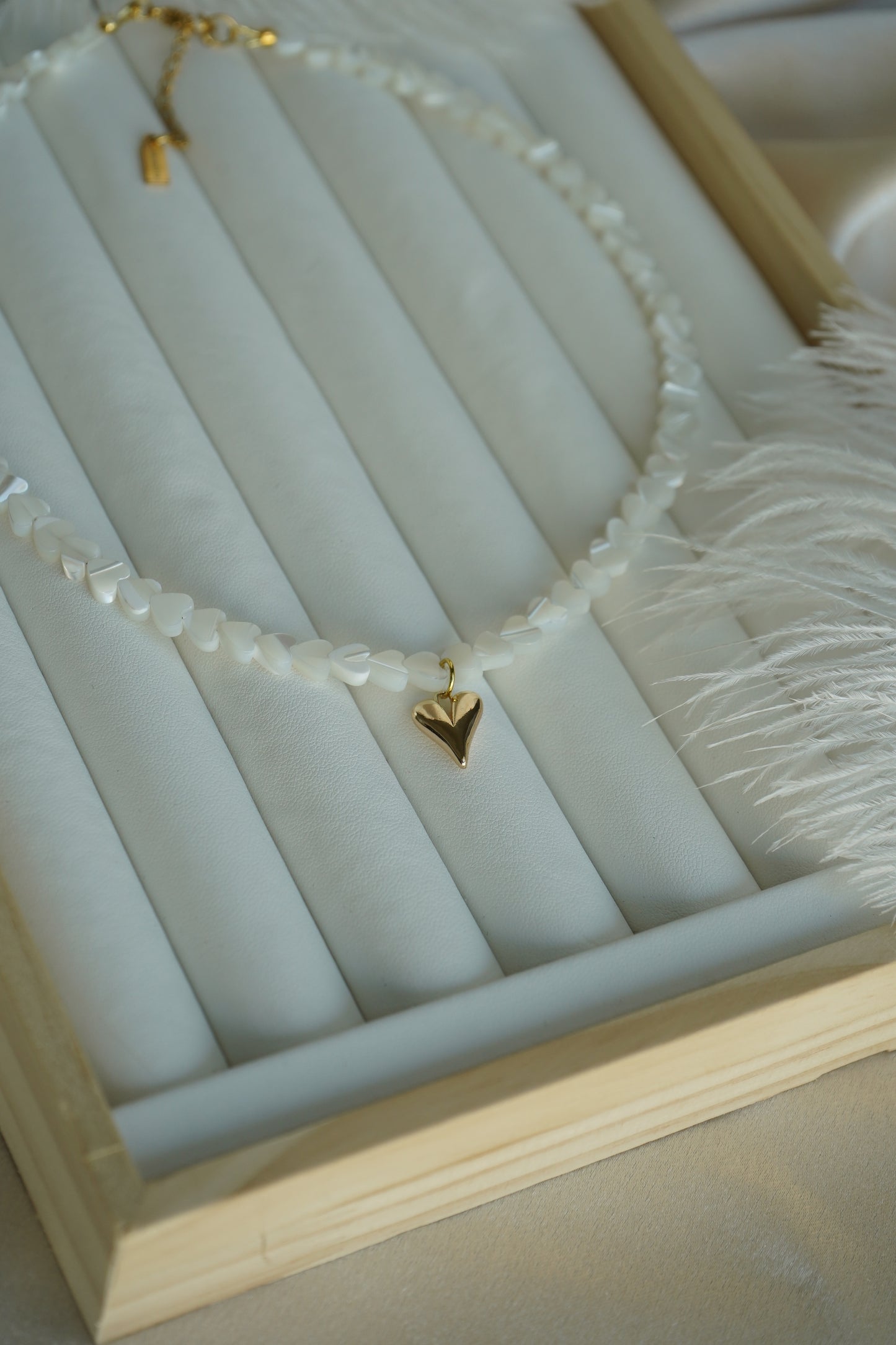 Delicate Mother of Pearl Heart Pendant: Minimalist Golden Whisper Necklace for Everyday Elegance