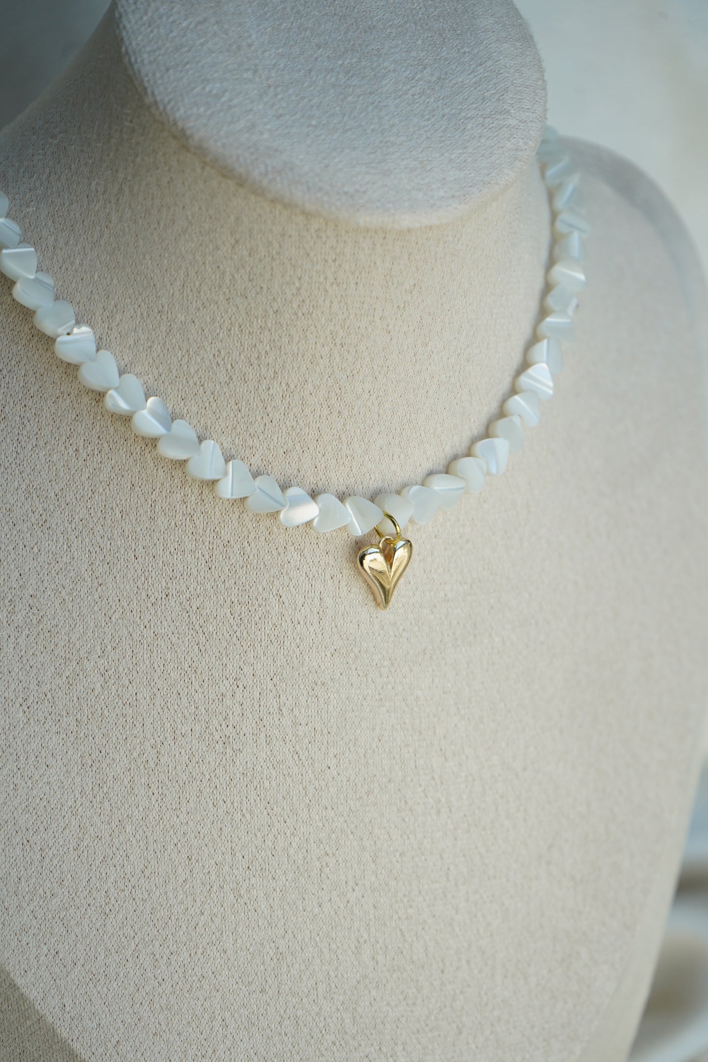 Delicate Mother of Pearl Heart Pendant: Minimalist Golden Whisper Necklace for Everyday Elegance