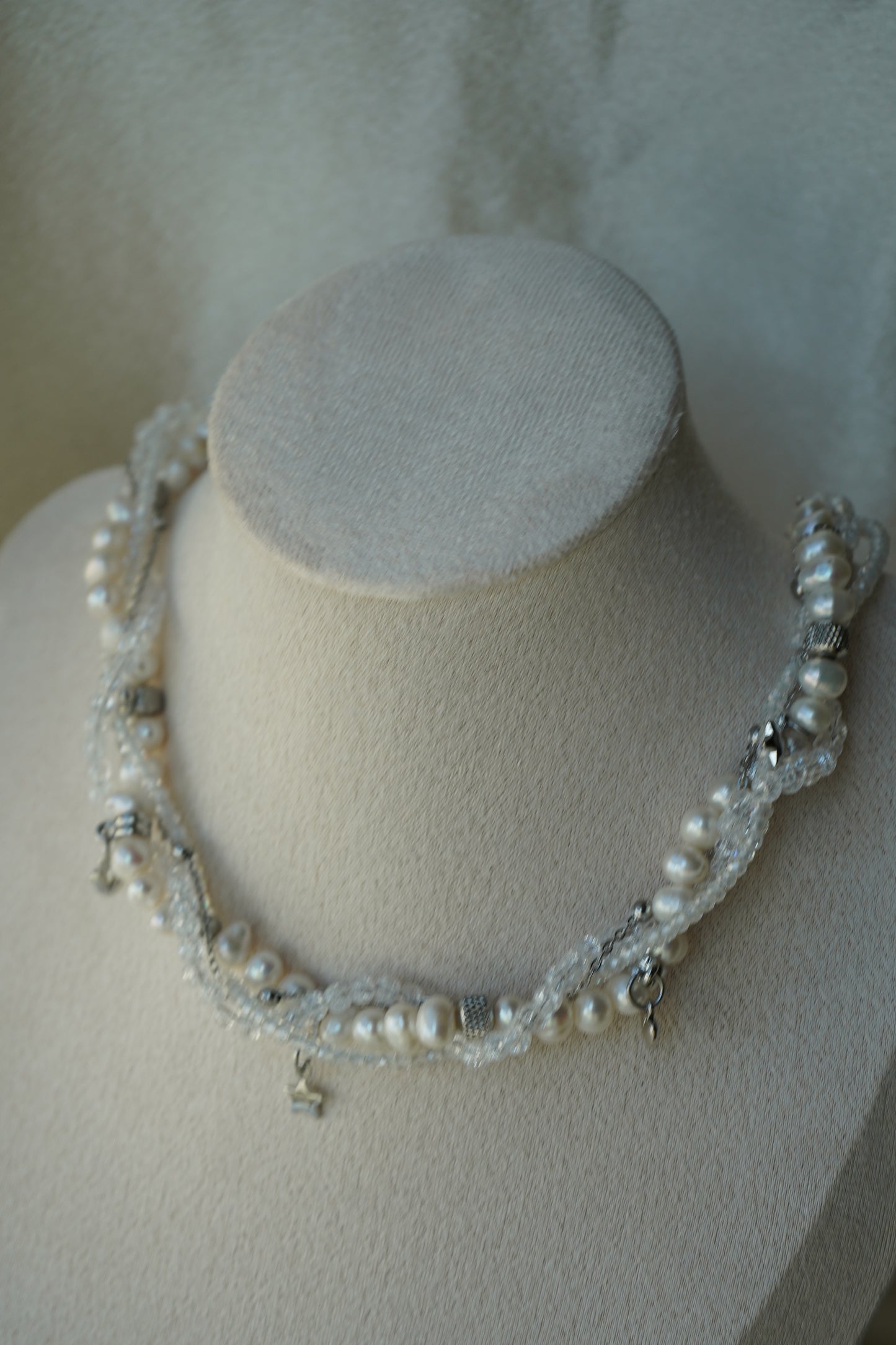 Bridal necklace with pearls and crystals Freshwater pearl necklace gift for her