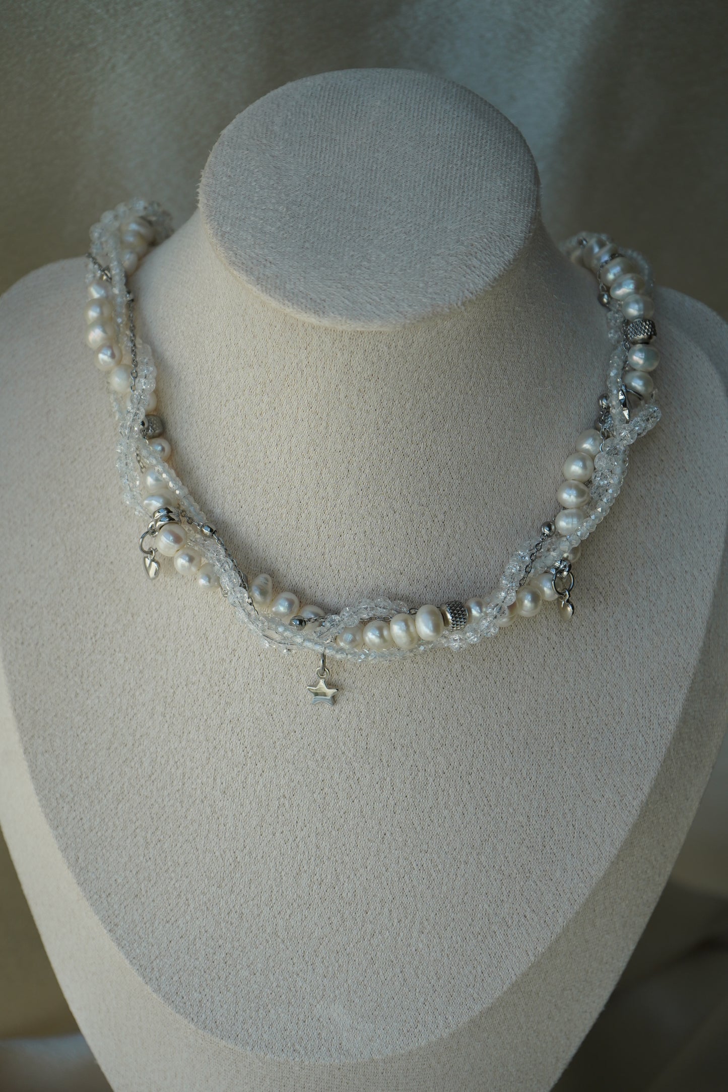 Bridal necklace with pearls and crystals Freshwater pearl necklace gift for her